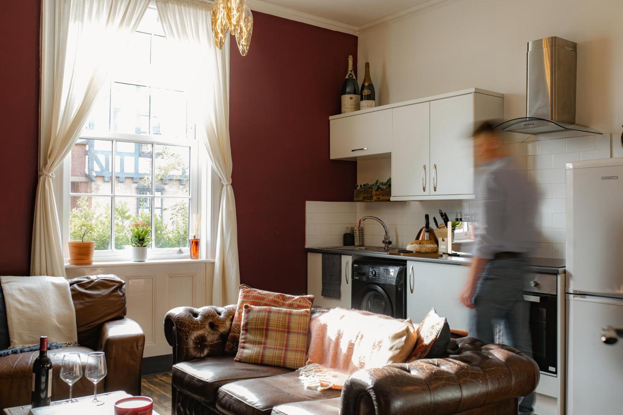The Bolt Hole - Stratford Upon Avon - Central - Free Offstreet Parking - 2 Bed Luxury Apartment Exterior foto